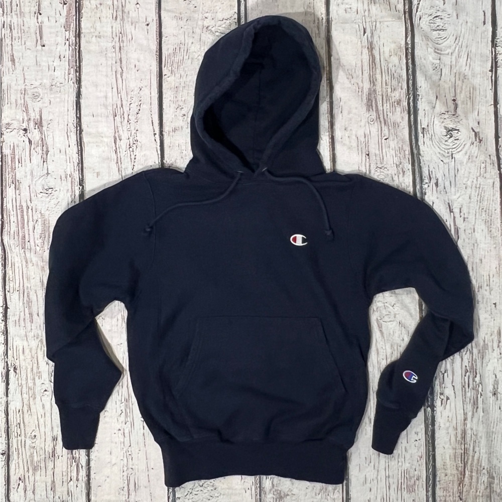 Champion Reverse Weave Blue Hoodie Logo Stitched Pullover Athletic Sweatshirt